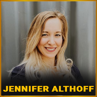 Other_Jennifer Althoff mit Goldrand